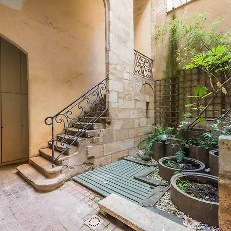 Camille Pelletan Apartment Bordeaux