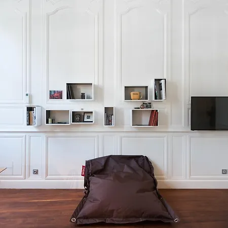 Camille Pelletan Apartment *